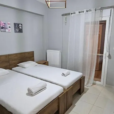 Elinor On The * Φλογητά