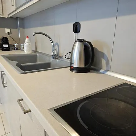 Elinor On The Διαμέρισμα *