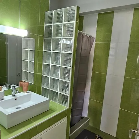 Apartment Elinor On The *